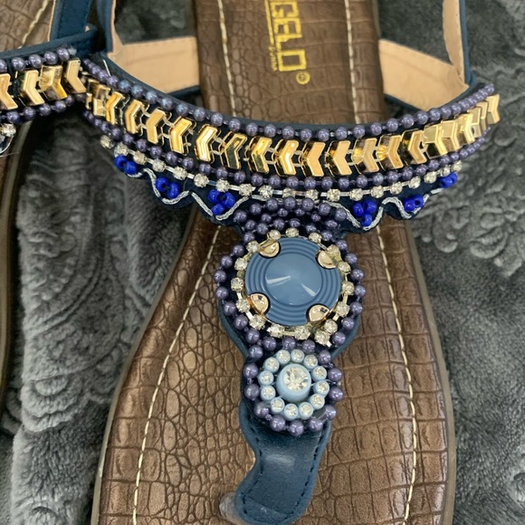 pretty blue sandals - Picture 2 of 3